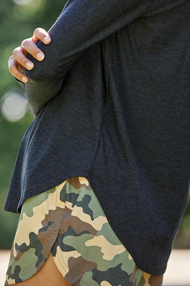 Beyond Yoga Scooped Long-Sleeve Pullover Top 10 ???? Beyond Yoga Scooped Long-Sleeve Pullover DARKEST NIGHT ???? -Pilcro shop unnamed file 1042