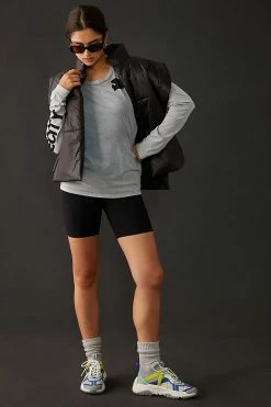 New 😀 FREECITY ARTISTS WANTED Super Vintage Long-Sleeve Tee LIGHT GREY 💯 -Pilcro shop unnamed file 1068