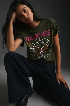 New 🎁 Letluv Ramones Graphic Tee GREEN 🔥