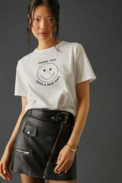 Brand new 🥰 KULE The Modern Line Take Out Tee WHITE ✨ -Pilcro shop unnamed file 147