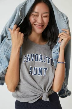 Best deal 😀 Favorite Daughter Favorite Aunt Tee GREY 👍