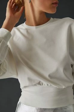 Brand new ❤️ Walter Baker Sasha Top WHITE 😍 -Pilcro shop unnamed file 240