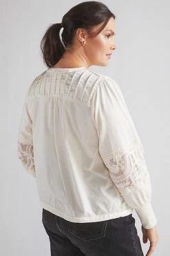 Top 10 👏 Tiny Lace Top IVORY 🔥 -Pilcro shop unnamed file 247