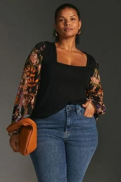 Buy 🎉 Bl-nk Printed-Sleeve Sweater Top BLACK MOTIF 👏 -Pilcro shop unnamed file 415