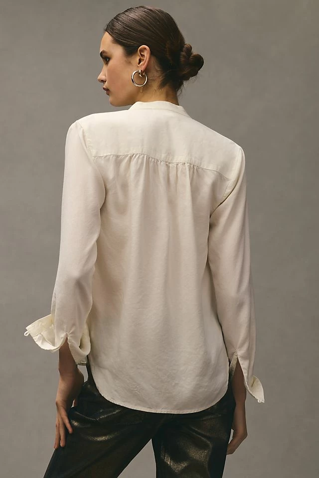 Brand new ๐ Cloth & Stone Buttondown Blouse SAND ๐ฅฐ 2 Brand new ๐ Cloth & Stone Buttondown Blouse SAND ๐ฅฐ - Image 2