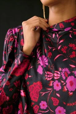 Cheapest ✨ Sabina Musayev Ivona Top BLACK MOTIF ???? -Pilcro shop unnamed file 563