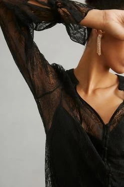 Outlet ???? Paige Saldana Lace Blouse BLACK ???? 2 Outlet ???? Paige Saldana Lace Blouse BLACK ???? -Pilcro shop unnamed file 628