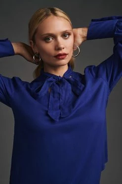Buy 👏 Bella Dahl Tie-Neck Blouse DARK BLUE 🔔 -Pilcro shop unnamed file 634