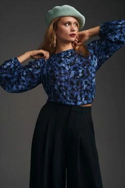 Brand new 💯 Bella Dahl Floral Cassia Shirred Blouse BLUE MOTIF 🧨 -Pilcro shop unnamed file 696