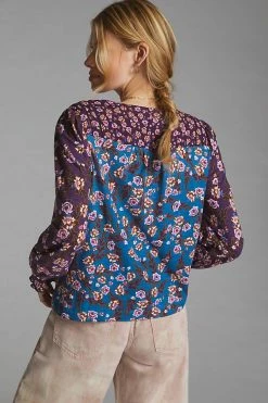 Top 10 ✨ Anthropologie Floral V-Neck Top BLUE MOTIF ✨ -Pilcro shop unnamed file 777