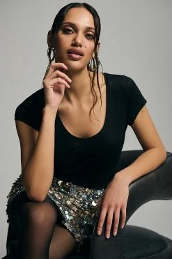 Coupon 🛒 By Anthropologie Silky Scoop Neck Tee BLACK 🔥