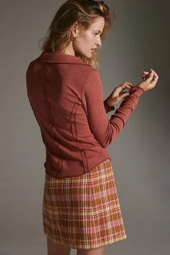 Best Pirce 🔥 Pilcro Stitched Long-Sleeve Top RED 🥰 -Pilcro shop unnamed file 845