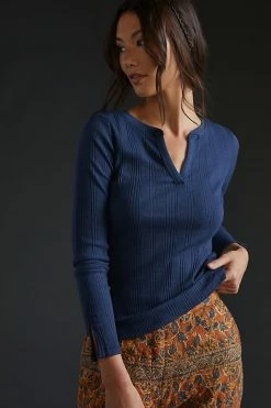 Best Pirce 🌟 Maeve Split-Neck Top NAVY 👏 -Pilcro shop unnamed file 853