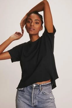 Cheap 😉 Pilcro Sustainable Swing Tee BLACK 🔔